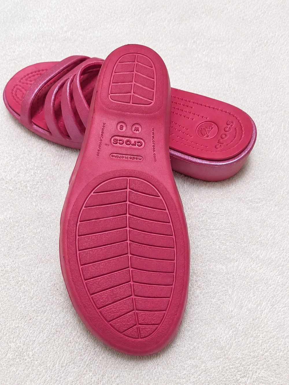 CROCS comfortable wedge